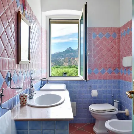 Mediterranea Hotel 3*